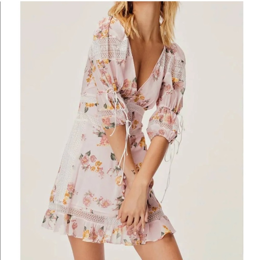 for Love & Lemons Isadora Dress Pink Floral Lace Ruffle | Size: S